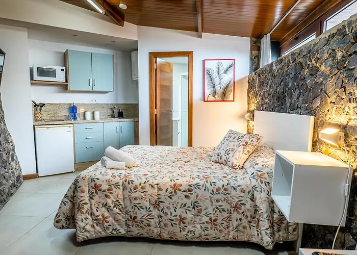 Momentos, Gomez * La Orotava